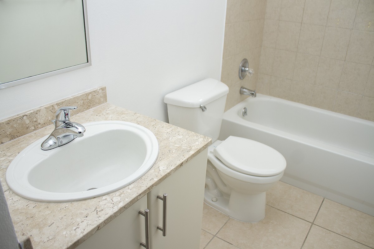 Baño-Bathroom