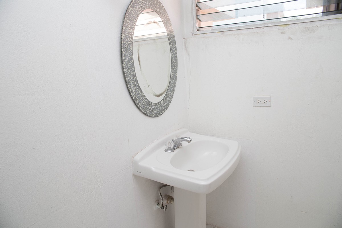 Baño- Bathroom