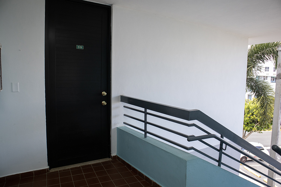 Entrada-Entrance