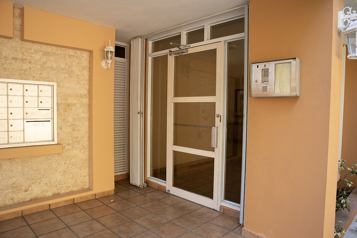 Entrada-Entrance.