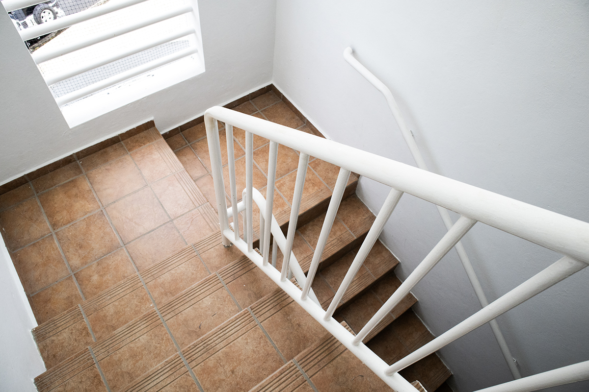 Escalera-Stairs