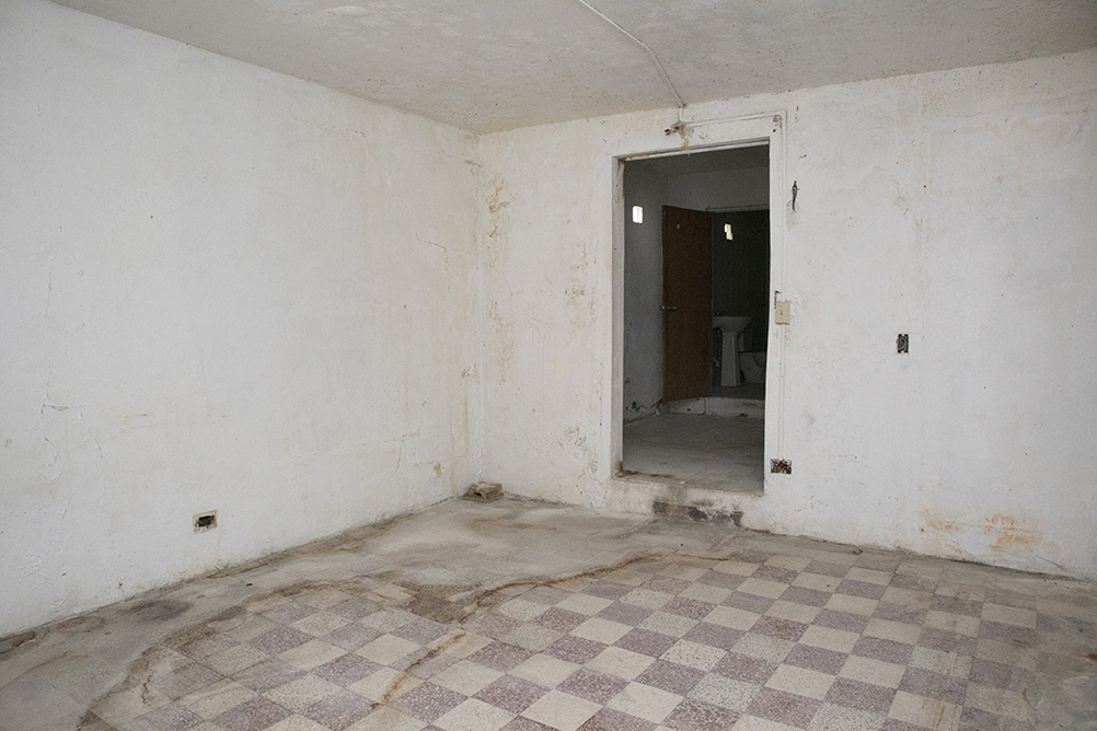 Interior-Inside