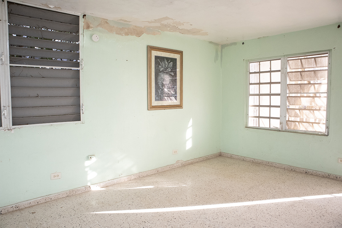 Interior-Inside.