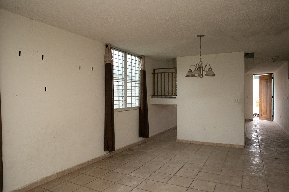 Interior-Inside.