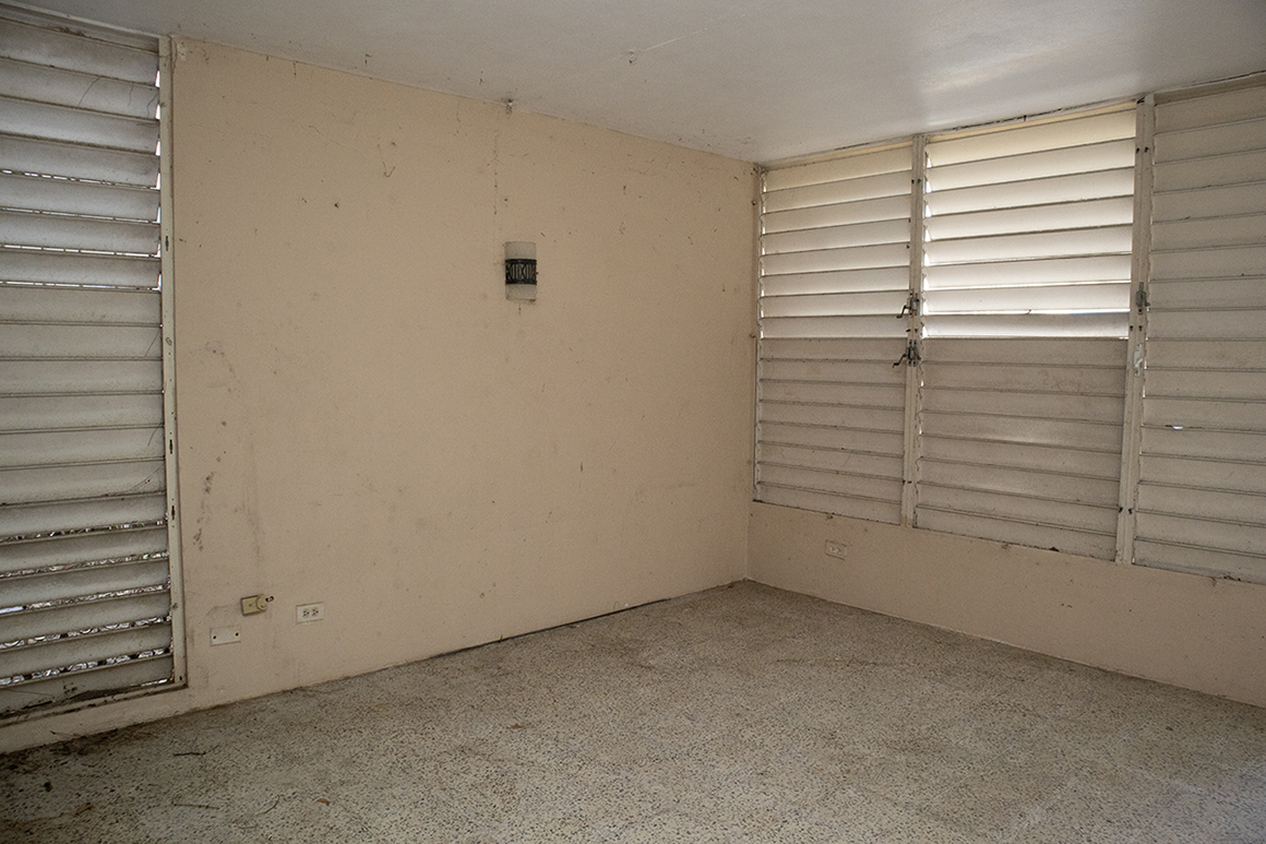 Interior-Inside.