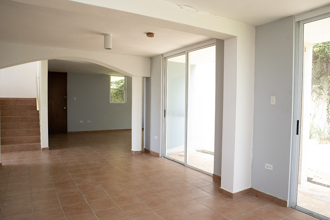 Interior-Inside.