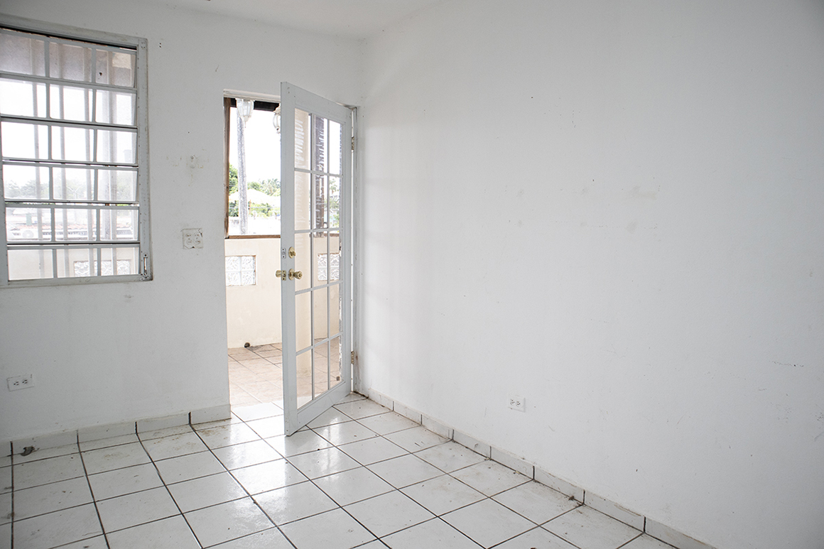 Interior-Inside.