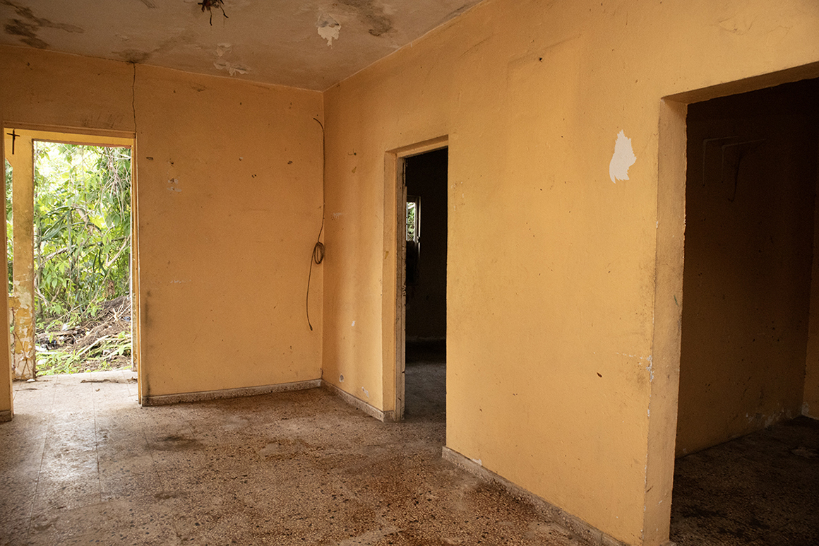 Interior-Inside.