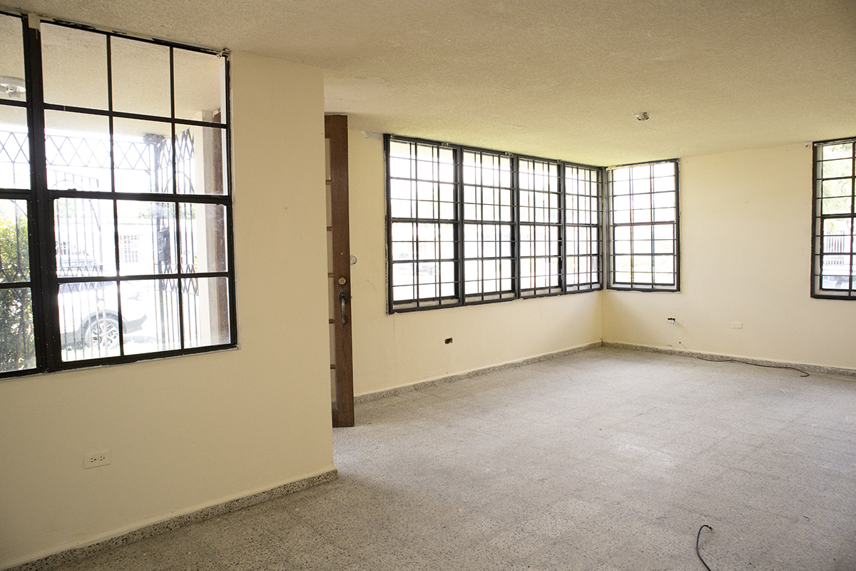 Interior-Inside.