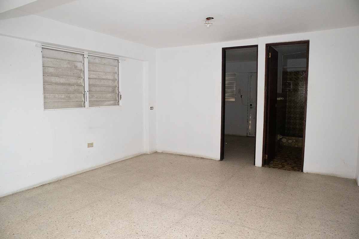 Interior-Inside.