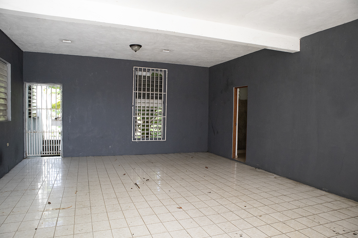 Interior-Inside.