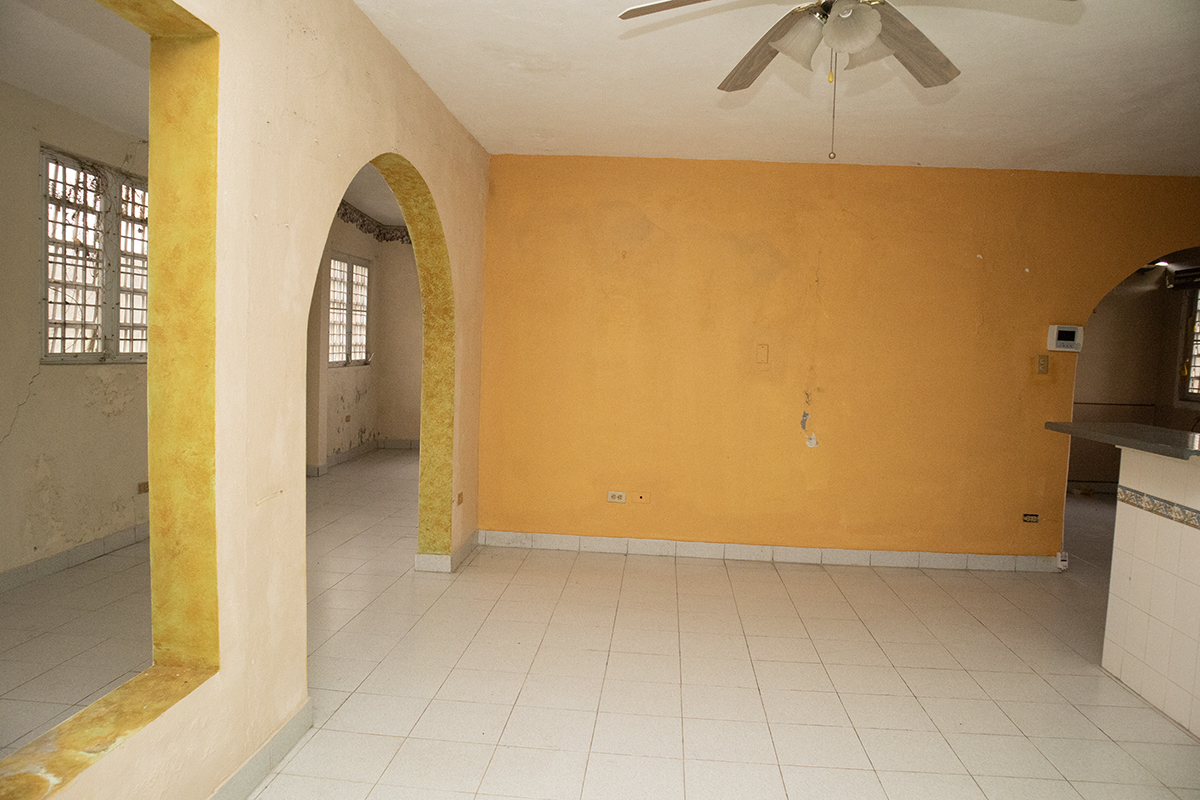 Interior-Inside.