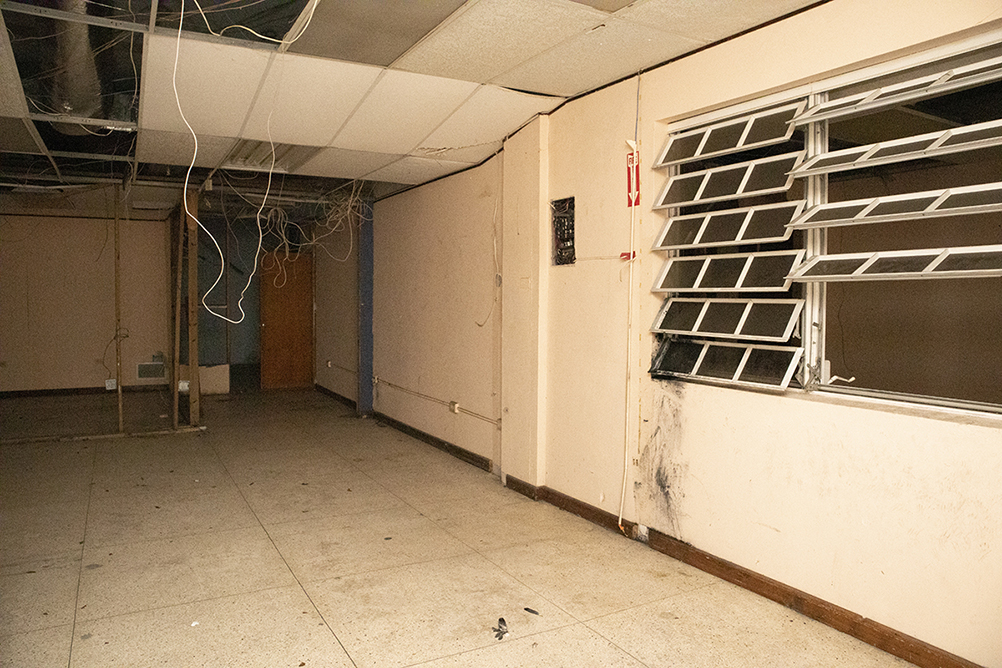 Interior-Inside.