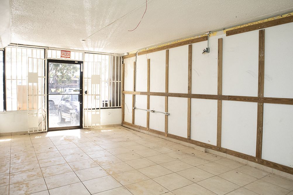 Interior-Inside.