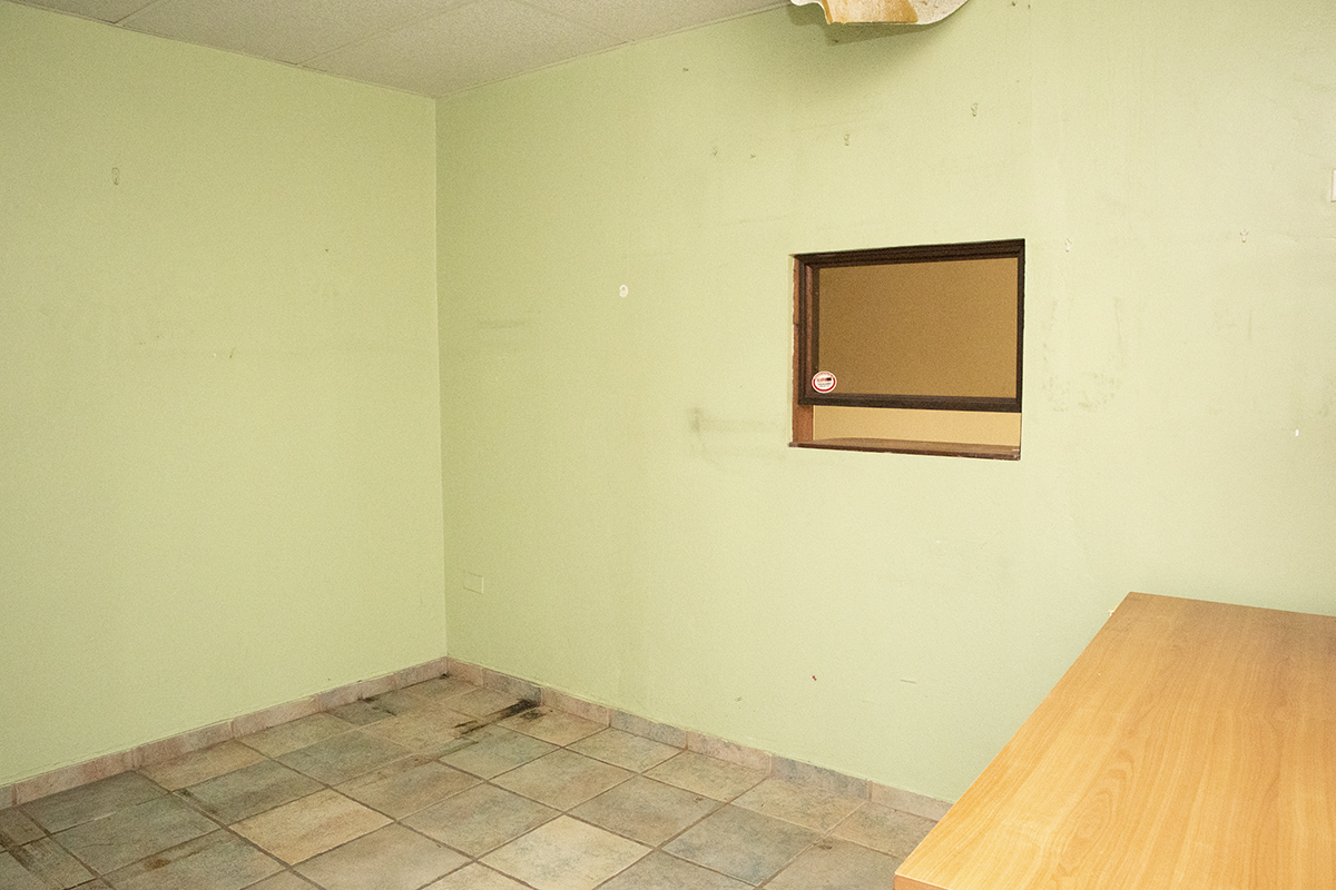 Interior-Inside.