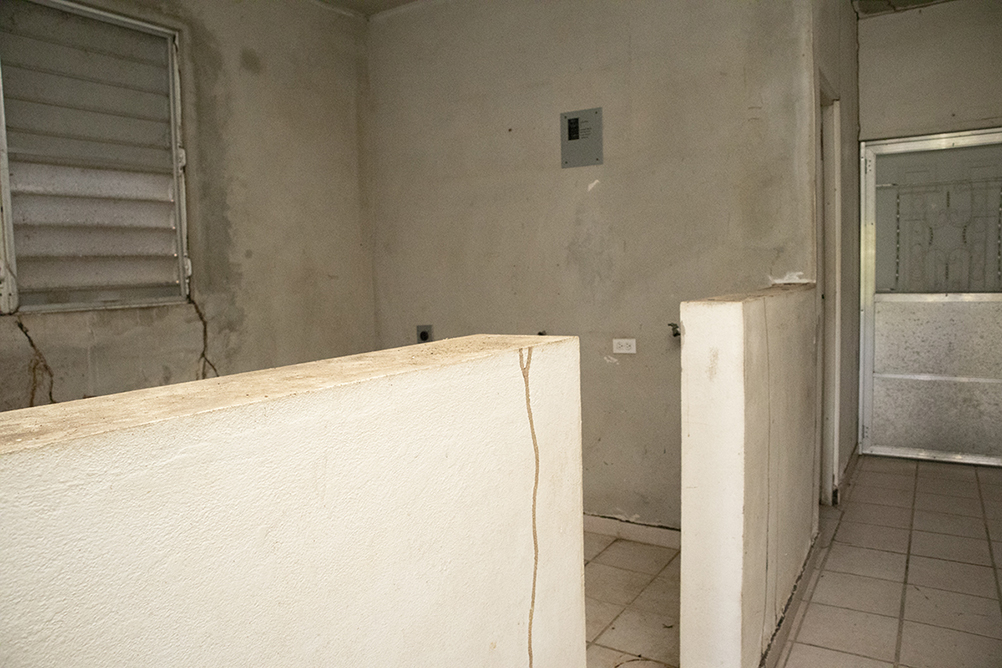 Interior-Inside.