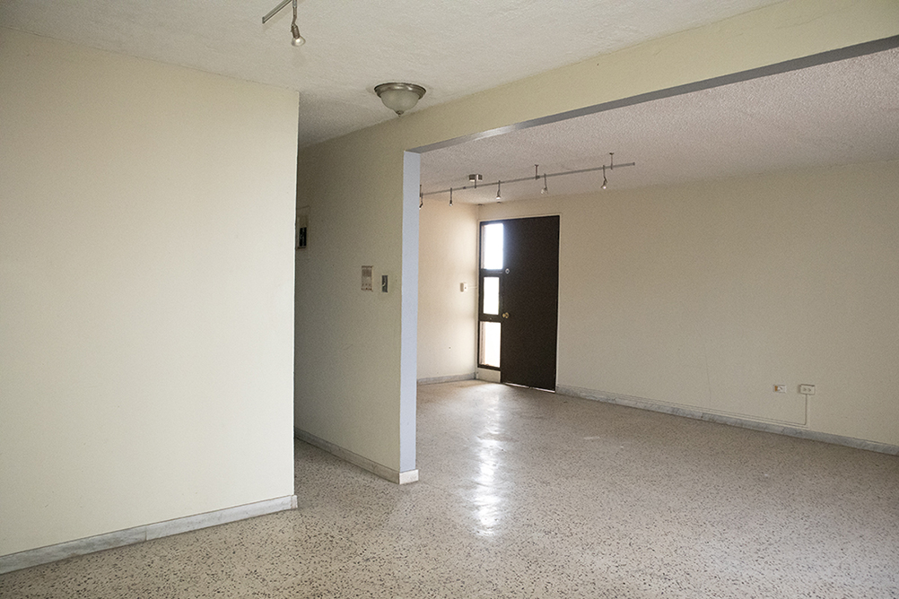 Interior-Inside.