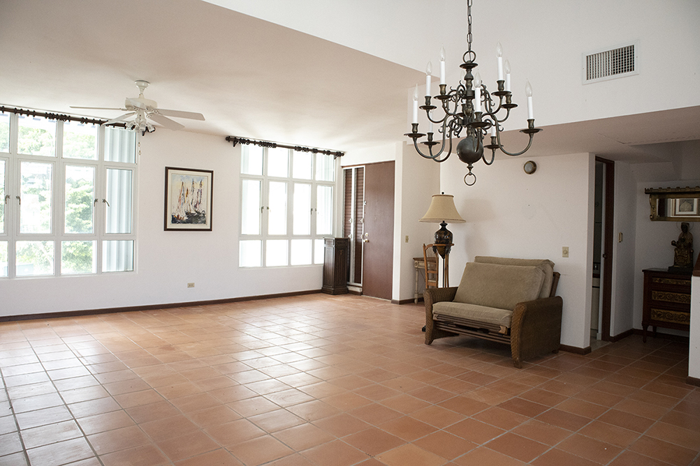 Interior-Inside.