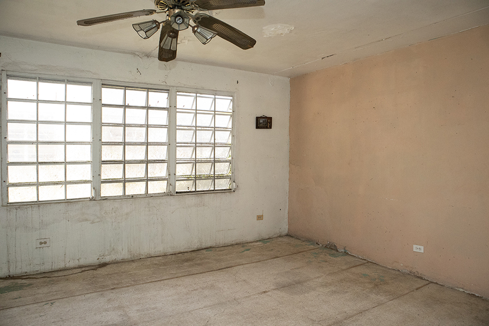 Interior-Inside.