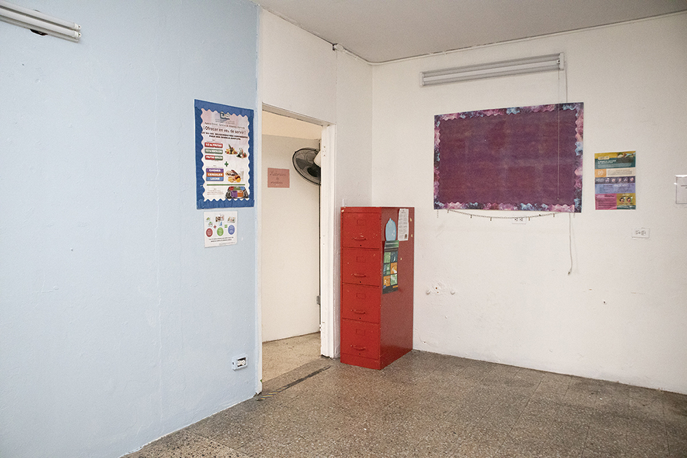 Interior-Inside.