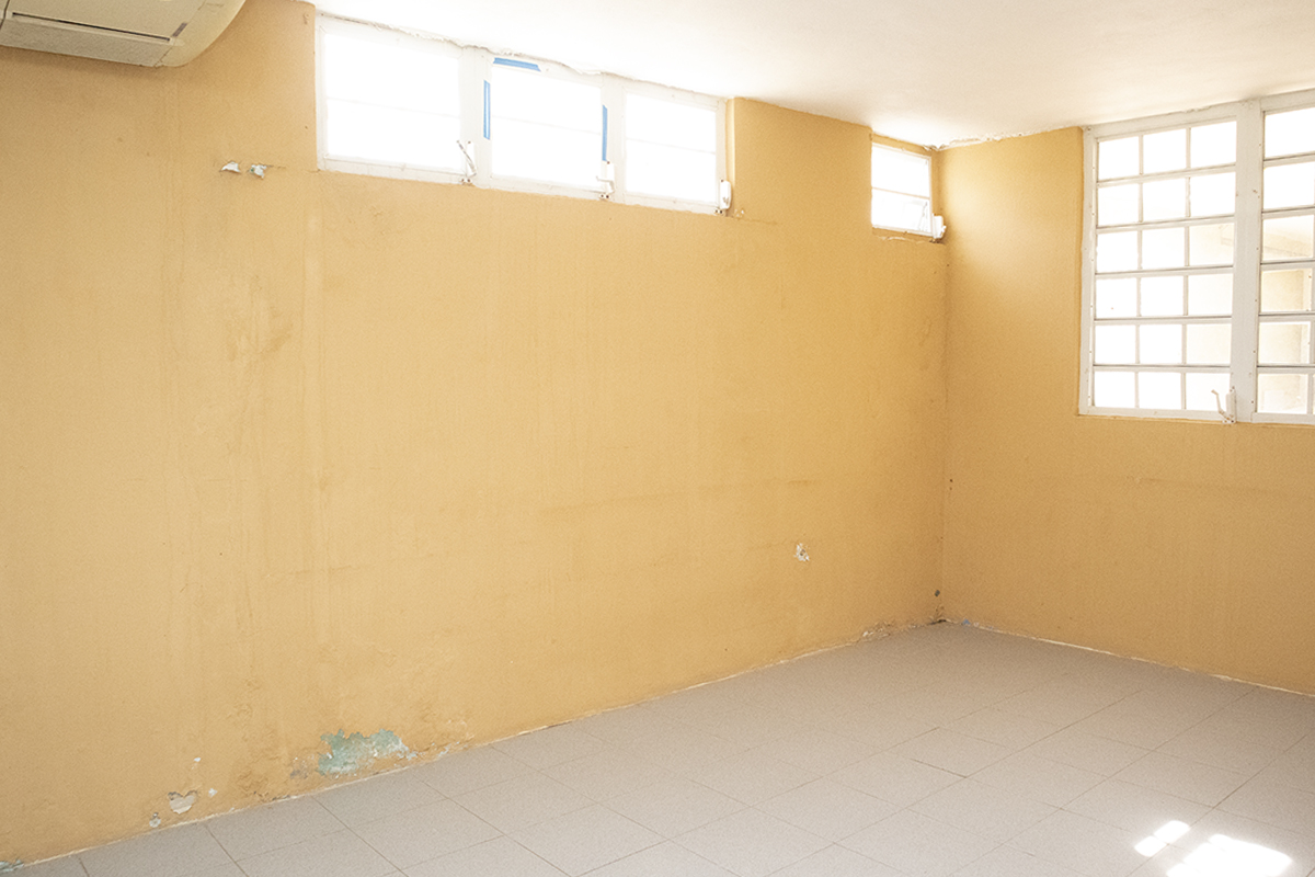Interior-Inside.