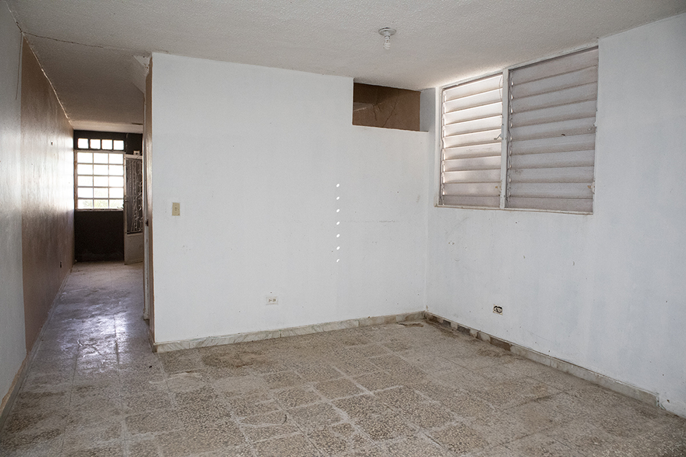 Interior-Inside.